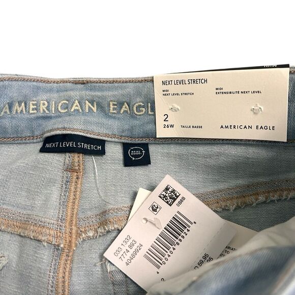NWT American Eagle light wash NeXt Level Stretch Denim Midi Short size 2 - Picture 4 of 5